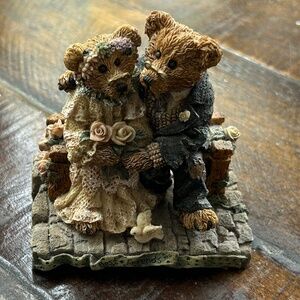 Boyds Bears & Friends “Best Friends” signed edition